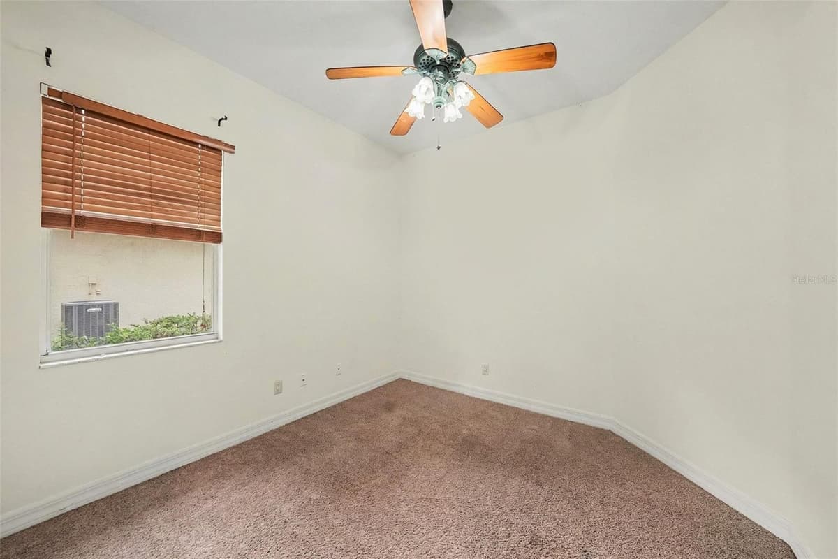 12516 LEATHERLEAF DRIVE — photo 17 of 31