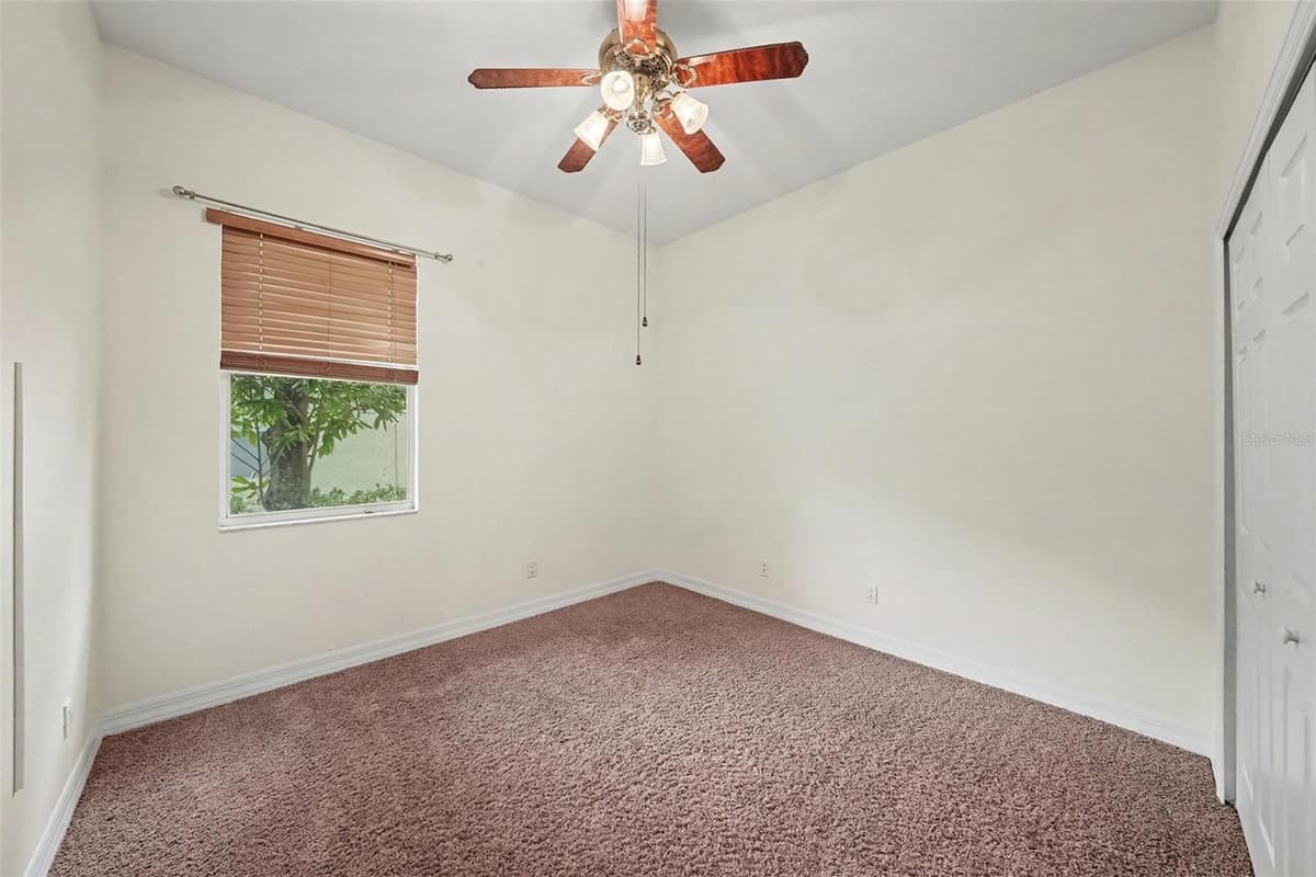 12516 LEATHERLEAF DRIVE — photo 19 of 31
