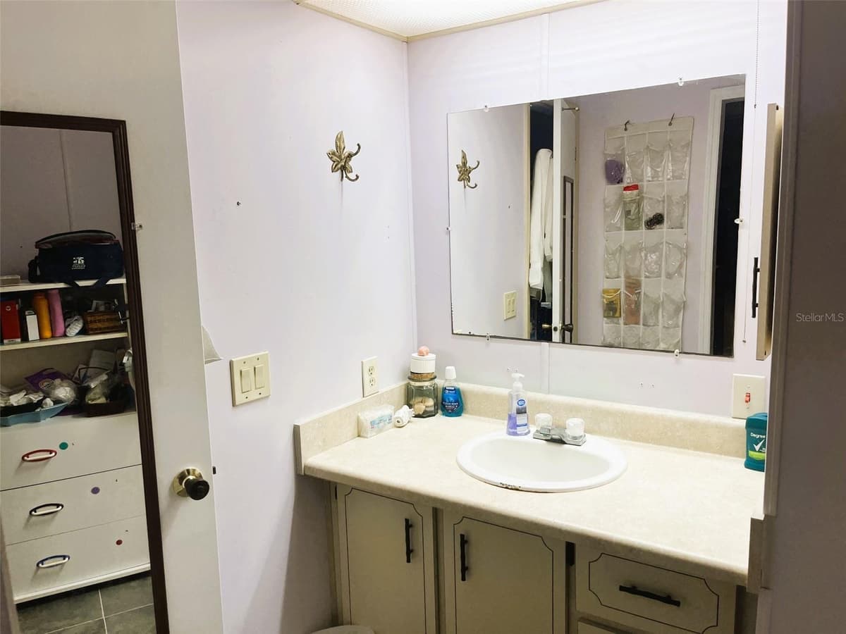 281 GOLDEN BAY BOULEVARD — photo 10 of 30