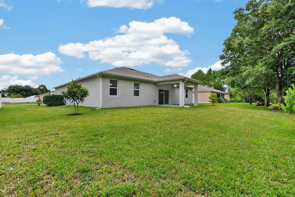 23 BUD FIELD DRIVE — photo 40 of 59