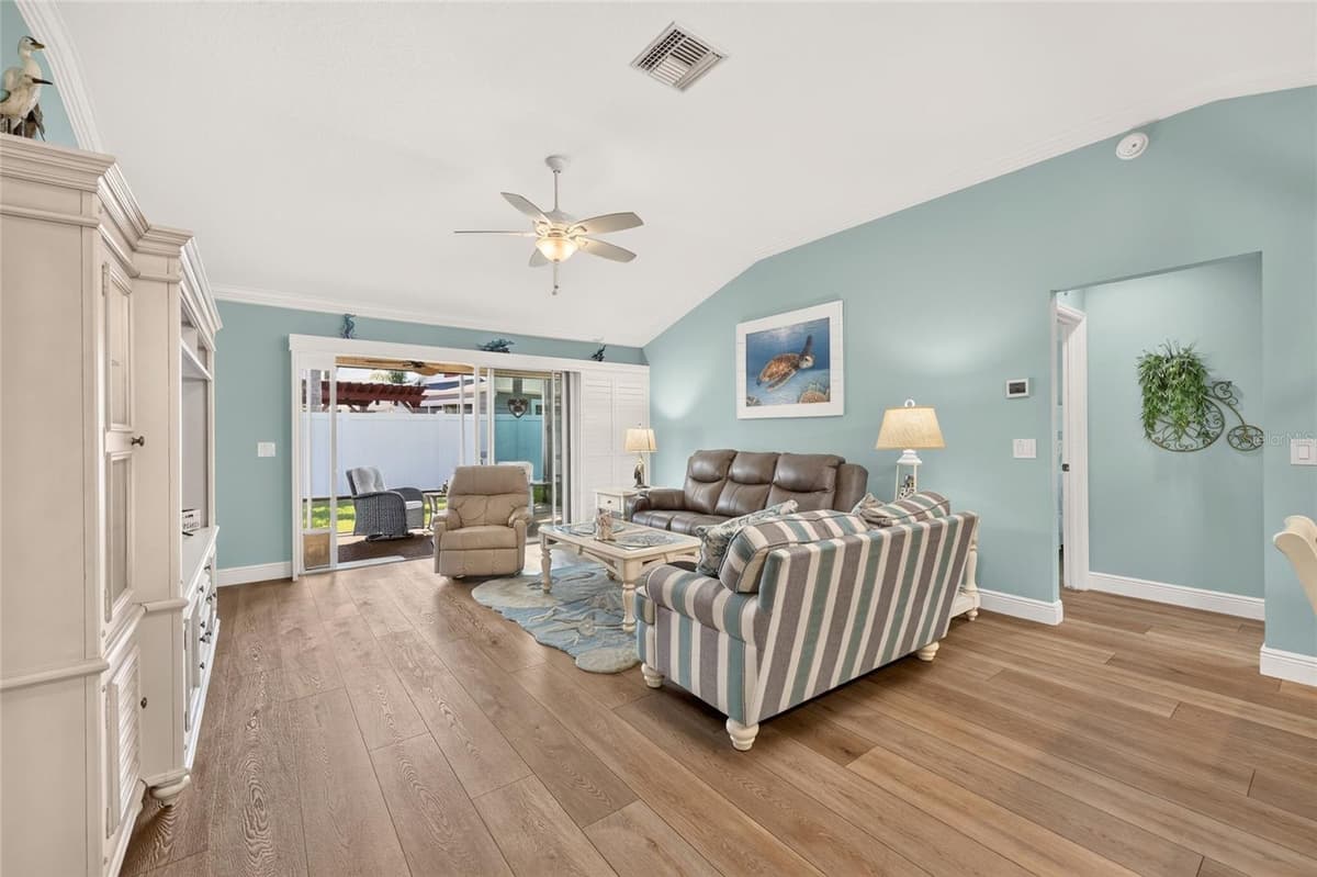 1613 PENNECAMP DRIVE — photo 10 of 63