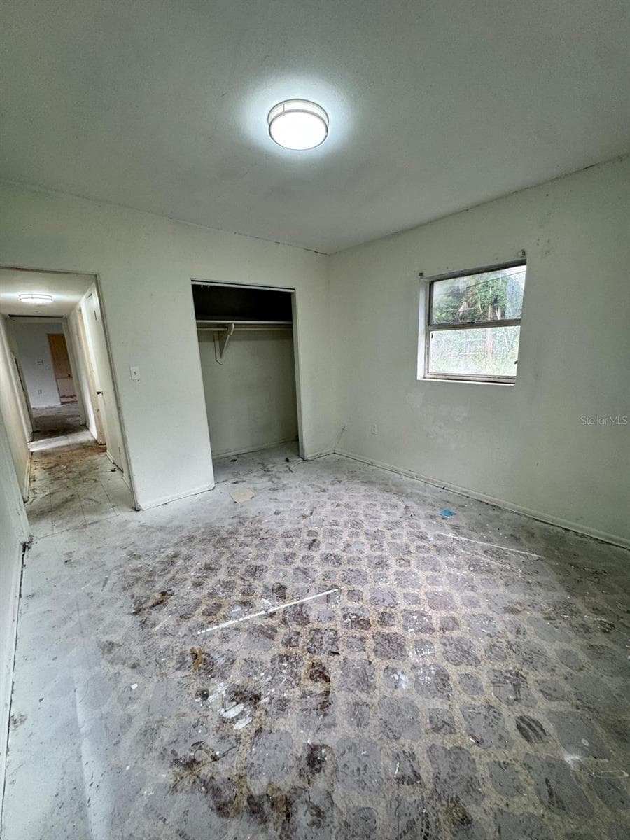 517 MOROCCO AVENUE — photo 8 of 13