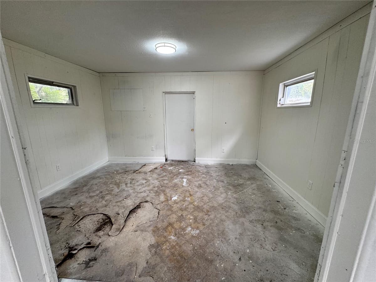 517 MOROCCO AVENUE — photo 3 of 13