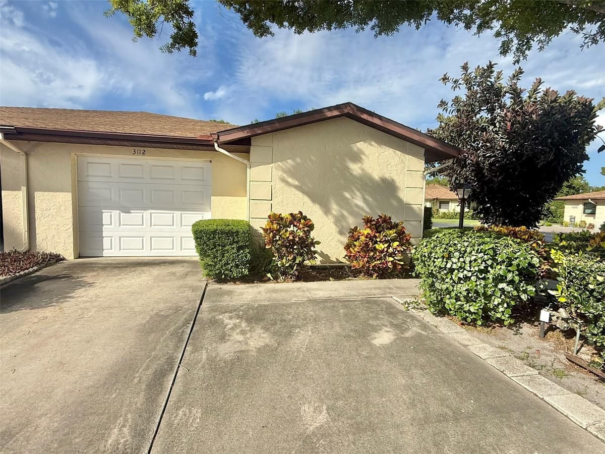 3112 VIVIENDA BOULEVARD — photo 3 of 26