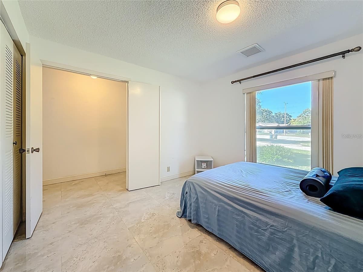 1909 CASTLE BAY COURT — photo 11 of 53