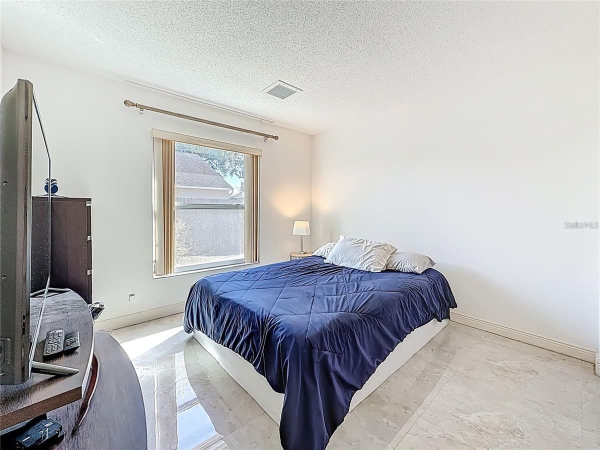 1909 CASTLE BAY COURT — photo 32 of 53