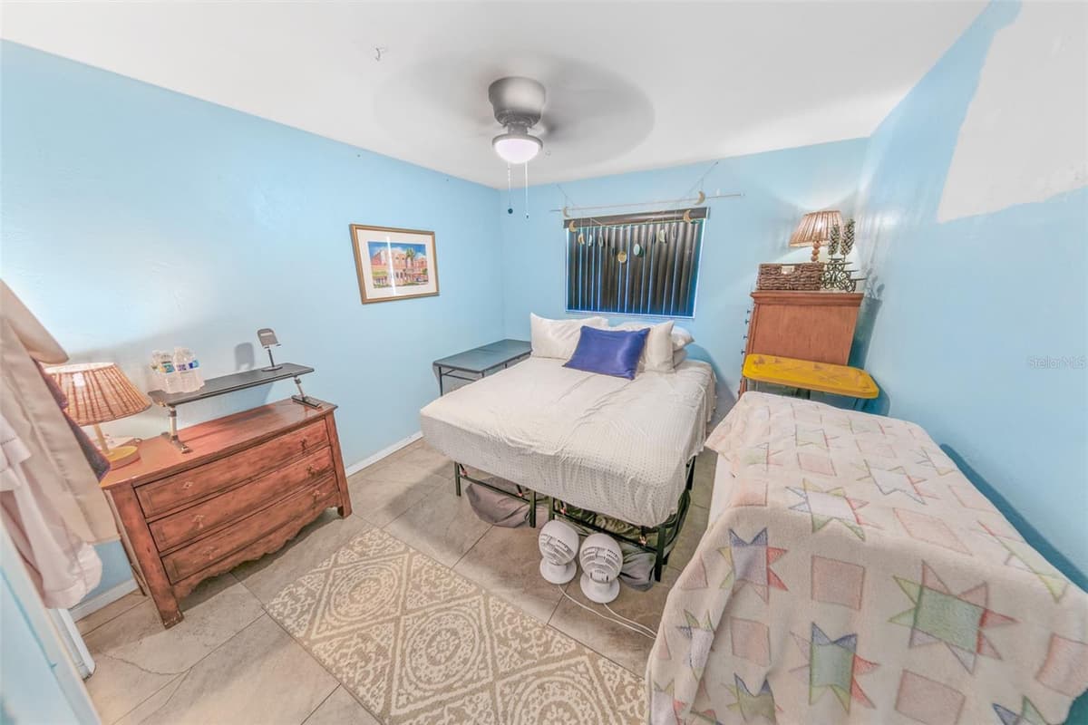 2041 HALIFAX DRIVE — photo 16 of 24