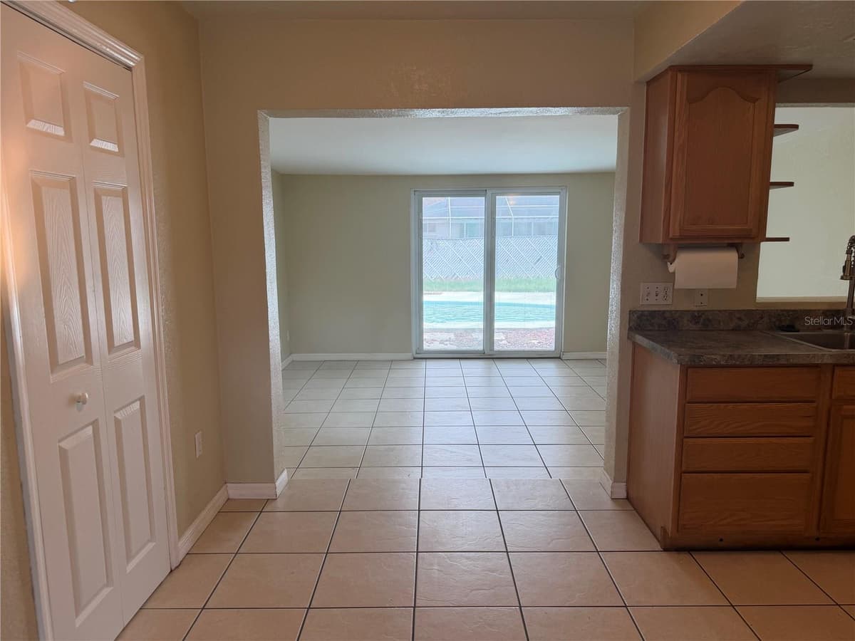 6310 DIAMOND DRIVE DRIVE — photo 7 of 22