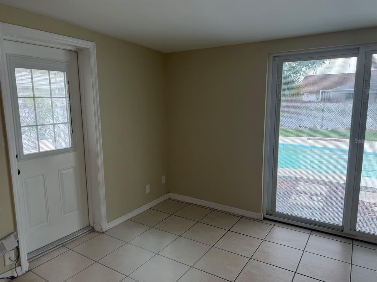 6310 DIAMOND DRIVE DRIVE — photo 9 of 22