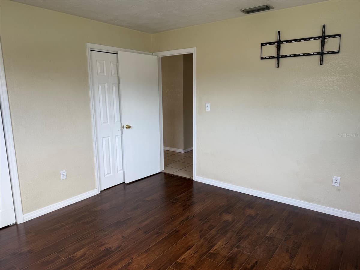 6310 DIAMOND DRIVE DRIVE — photo 10 of 22