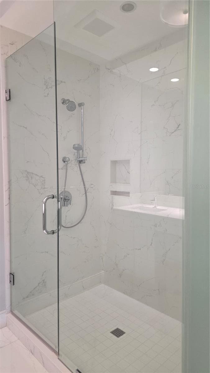 100 1ST AVENUE — photo 24 of 58