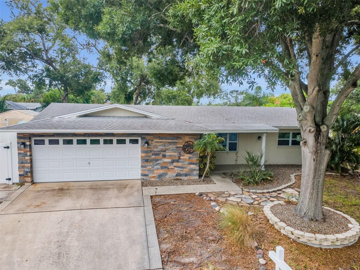 13760 87TH PLACE — photo 11 of 67