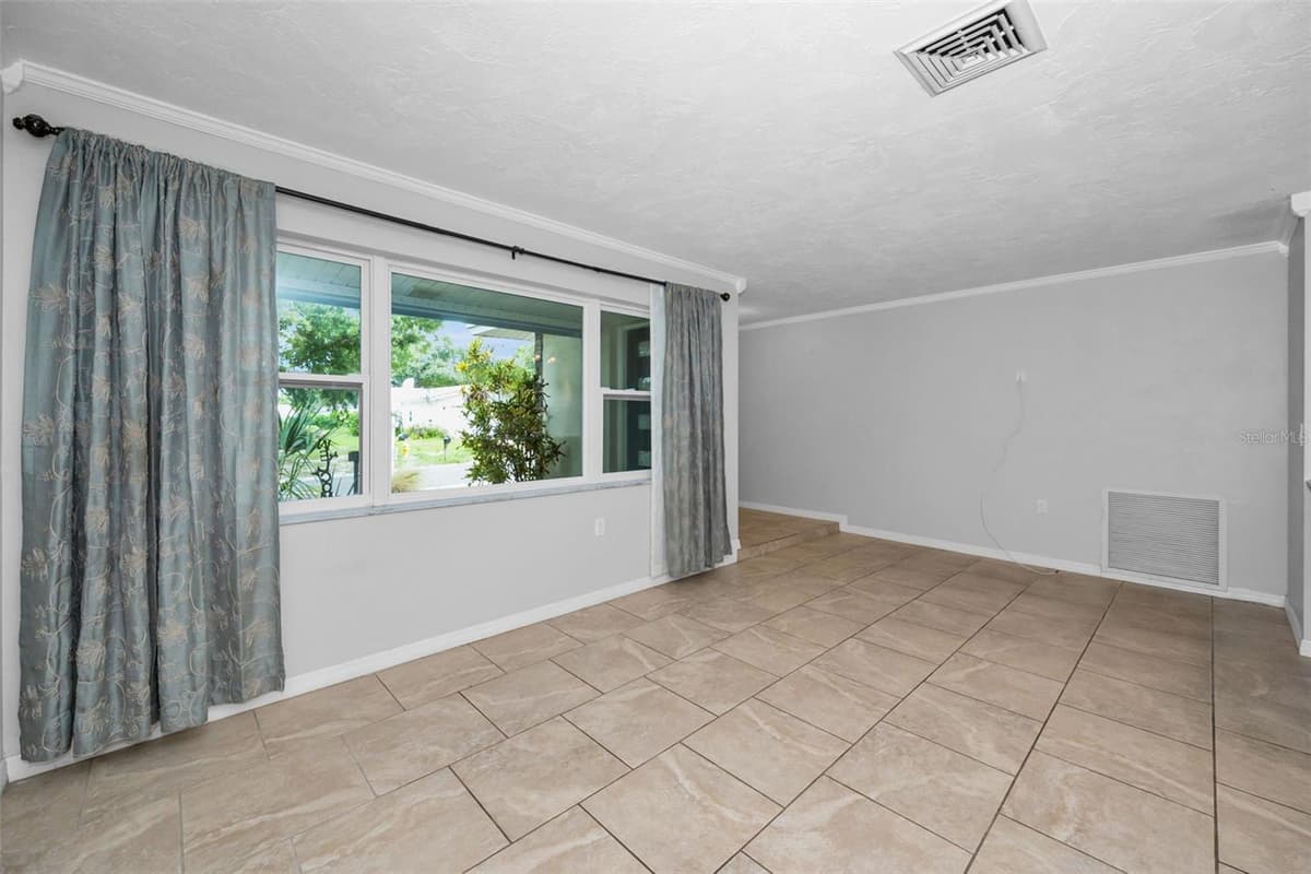 13760 87TH PLACE — photo 20 of 67