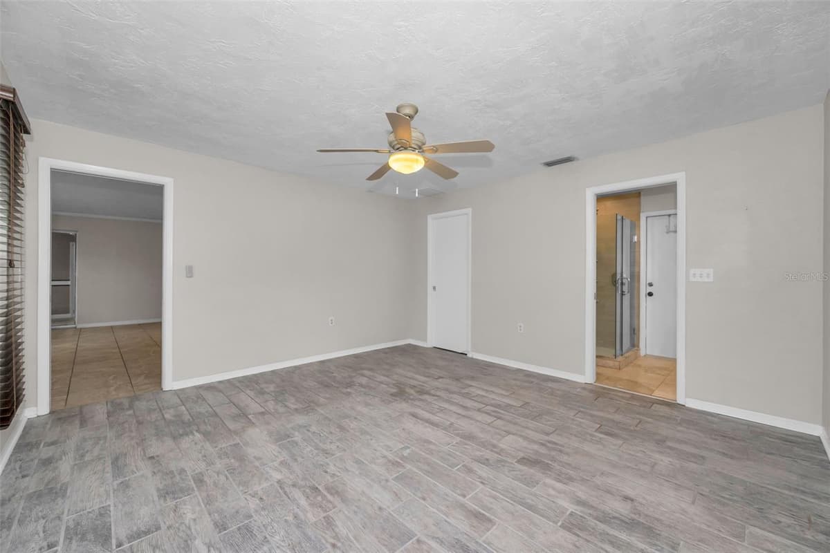 13760 87TH PLACE — photo 37 of 67
