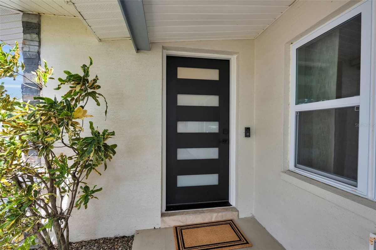 13760 87TH PLACE — photo 16 of 67