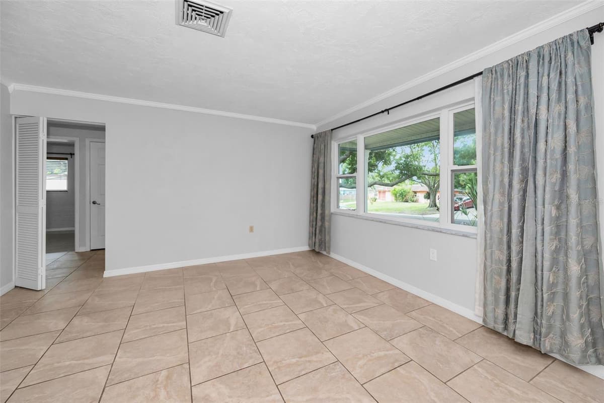 13760 87TH PLACE — photo 19 of 67