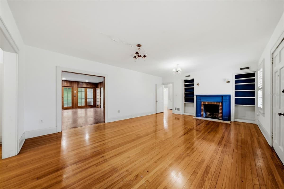 3123 OAKLYN AVENUE — photo 6 of 33