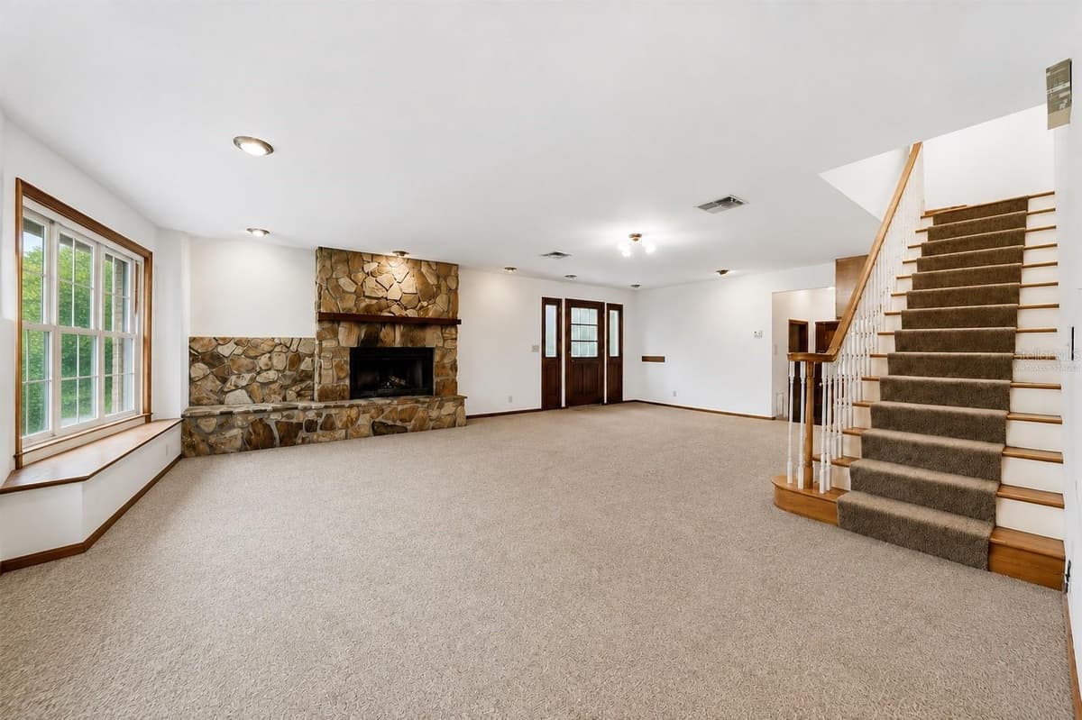 3123 OAKLYN AVENUE — photo 4 of 33