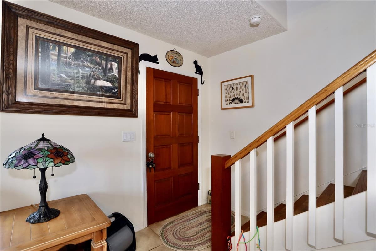 4849 MEADOW DRIVE — photo 7 of 36