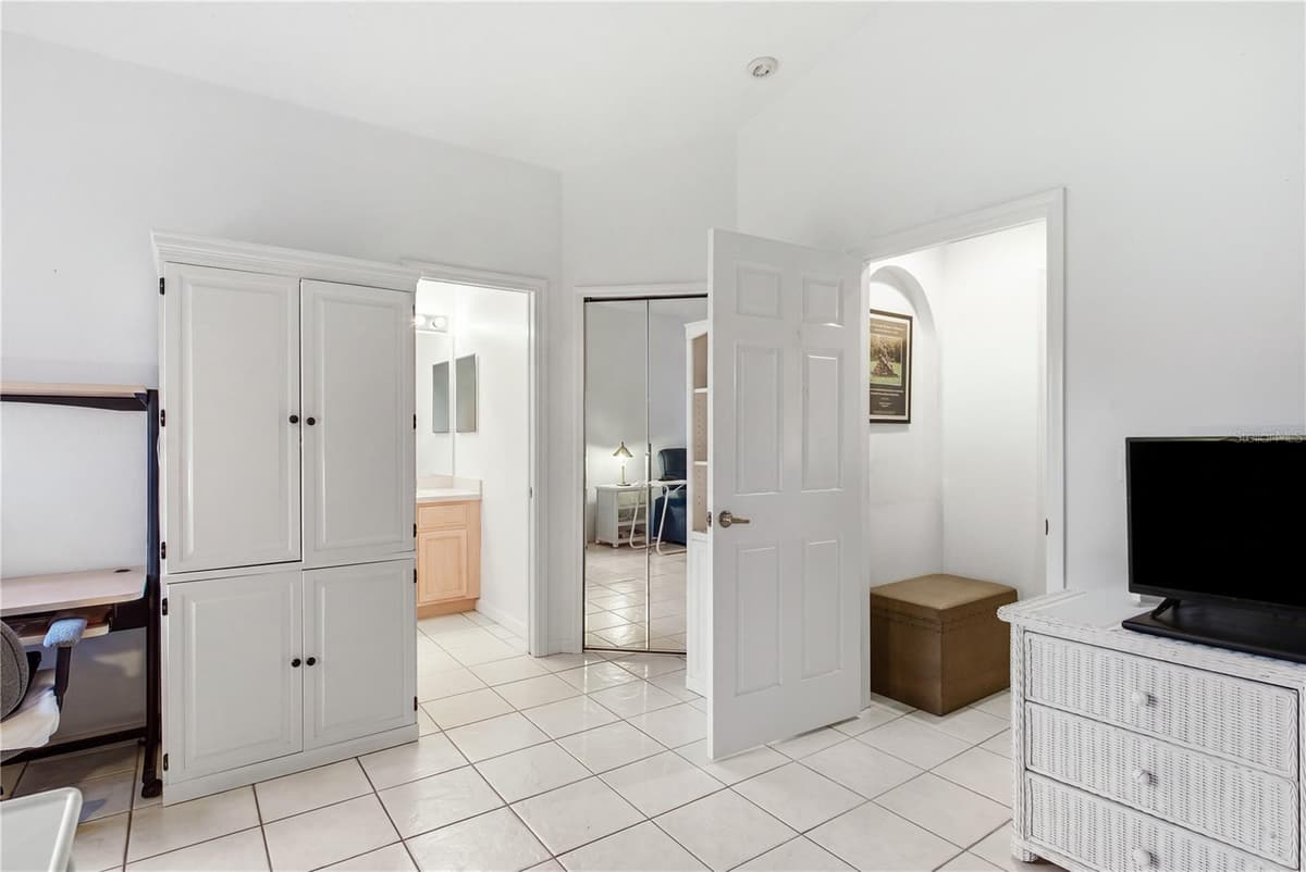 9419 GREEN NEEDLE DRIVE — photo 18 of 30