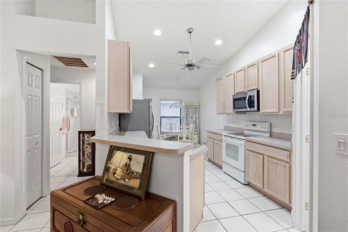 9419 GREEN NEEDLE DRIVE — photo 8 of 30