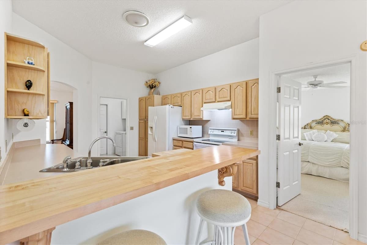 811 SAN SALVADOR DRIVE — photo 12 of 40