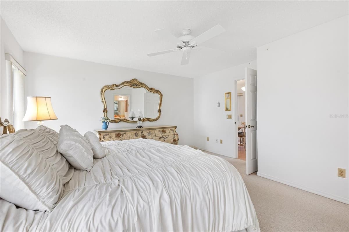 811 SAN SALVADOR DRIVE — photo 17 of 40