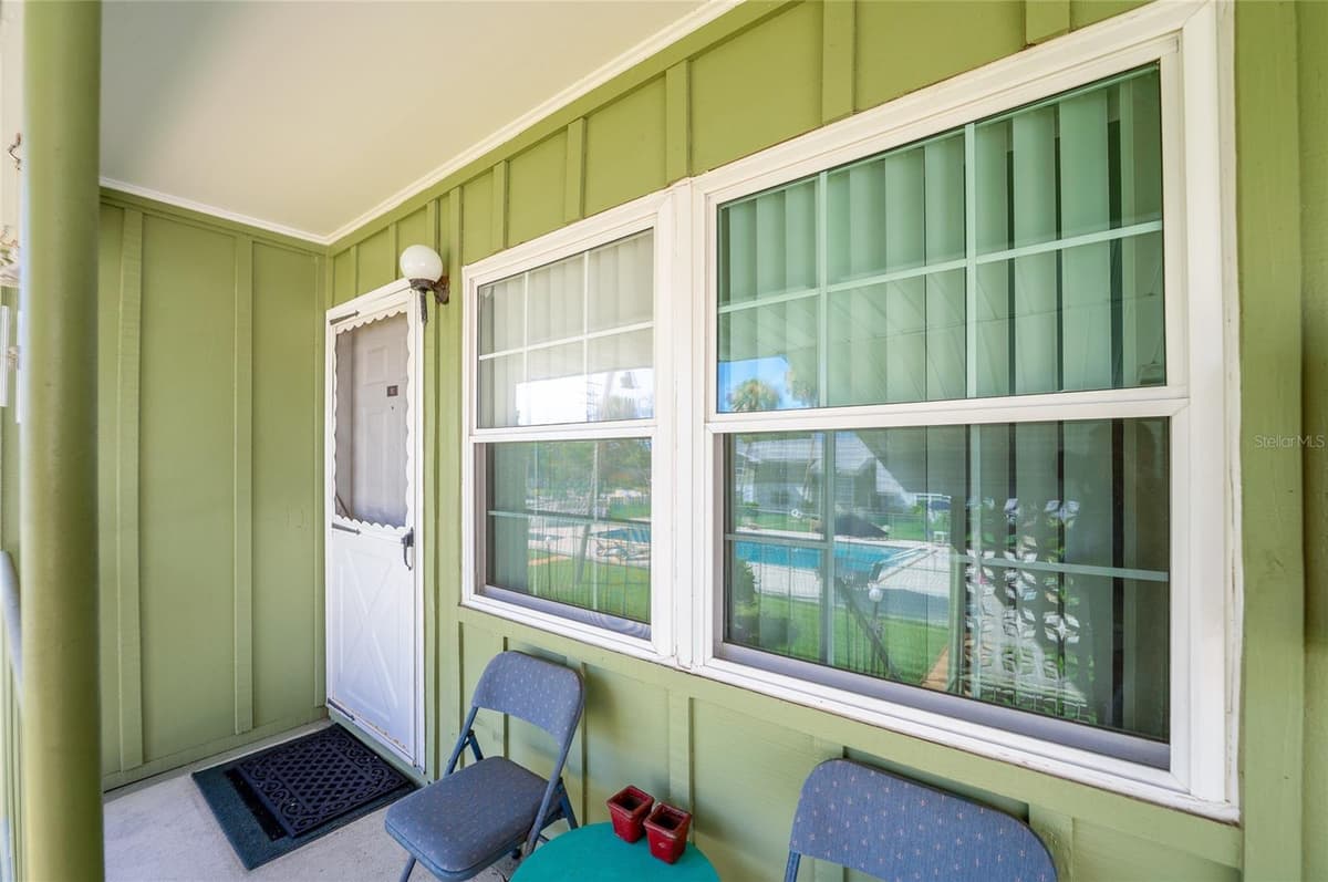 840 CENTER AVENUE — photo 1 of 37