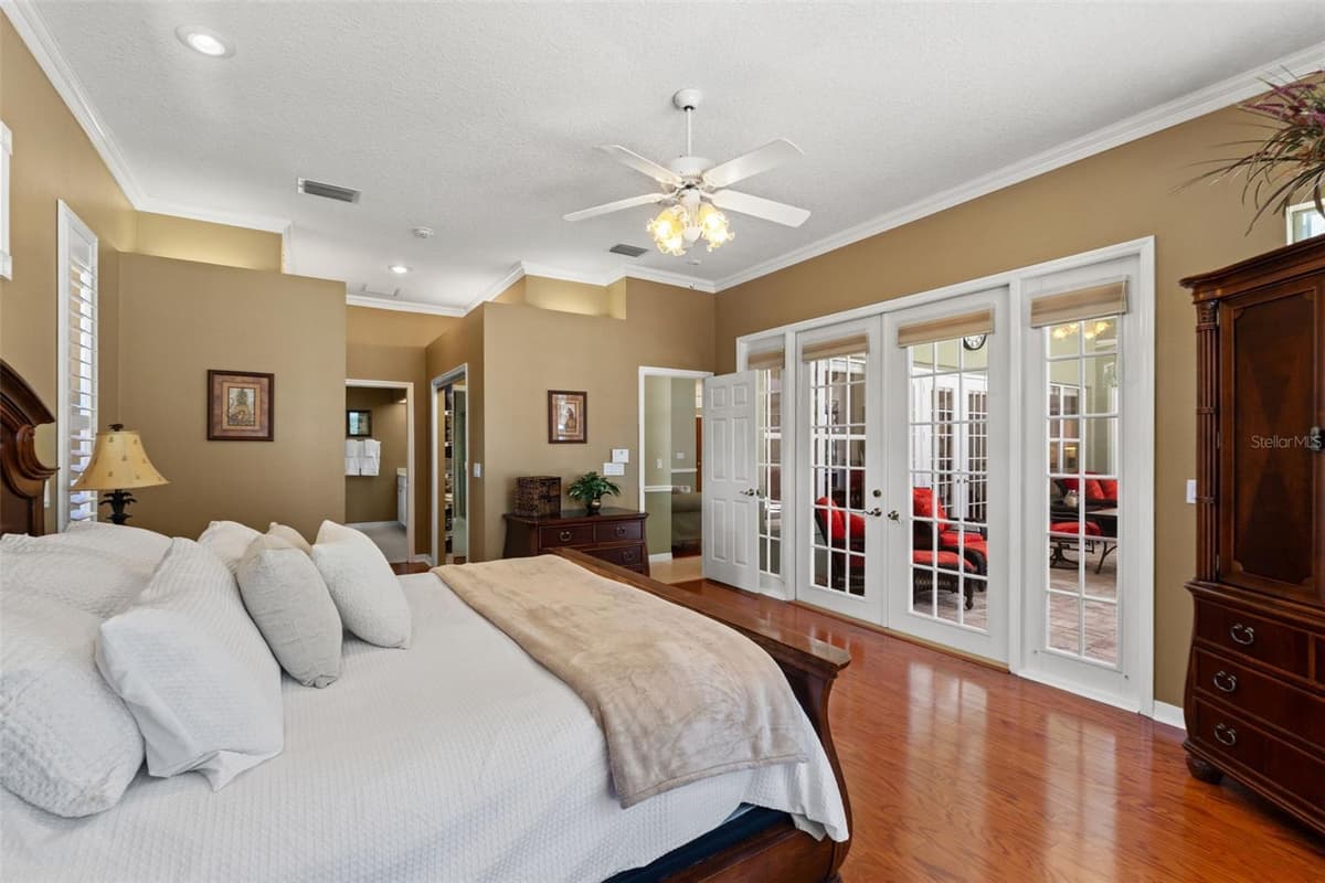 5035 CONNER DRIVE — photo 18 of 35