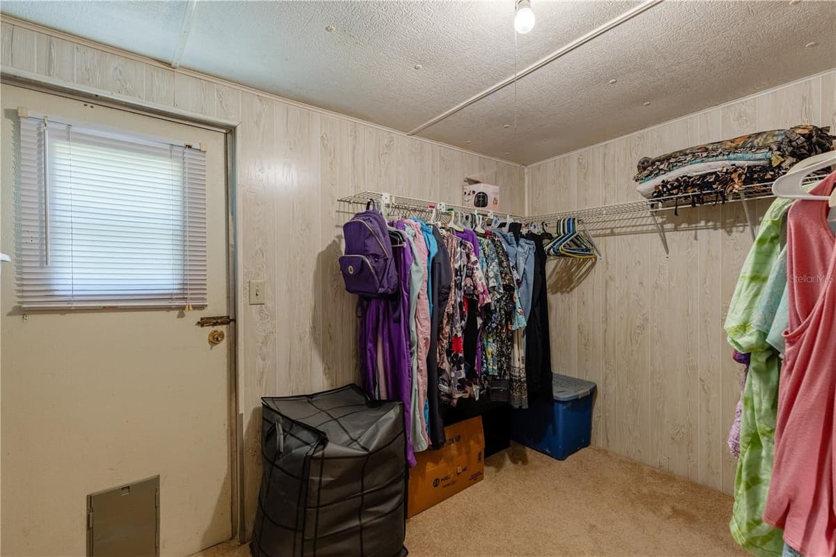 35737 SHELLEY DRIVE — photo 19 of 47