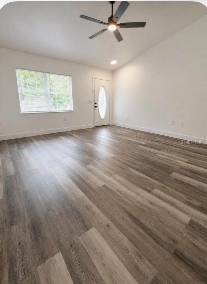 28 LOCUST DRIVE — photo 17 of 25