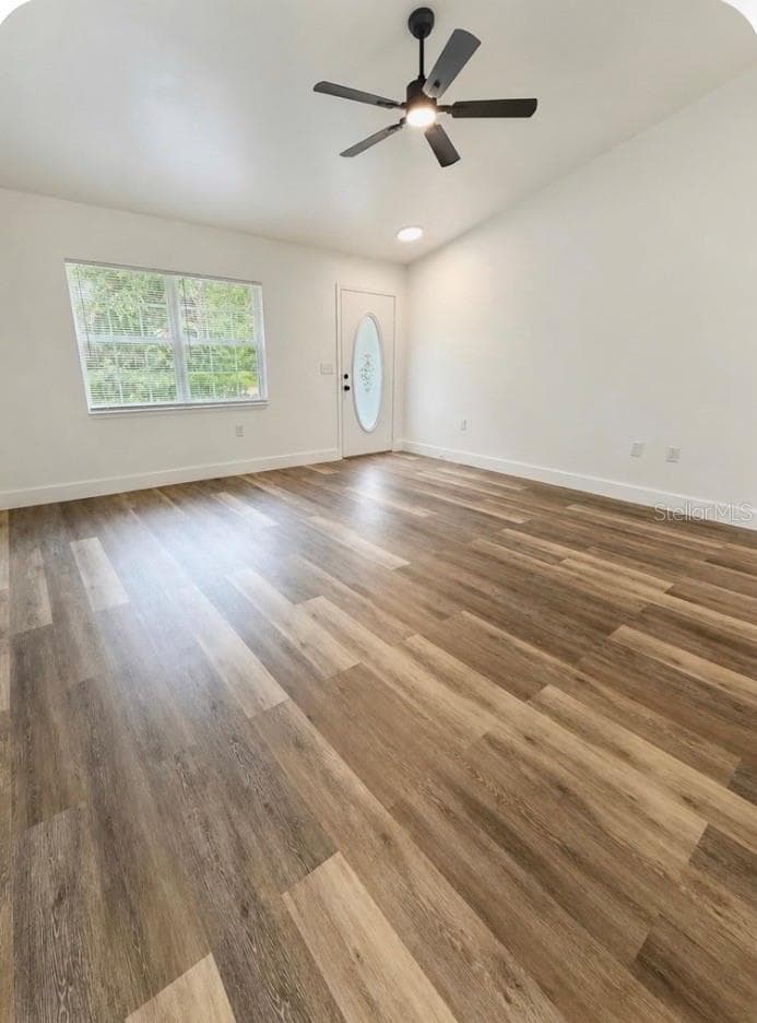 28 LOCUST DRIVE — photo 19 of 25