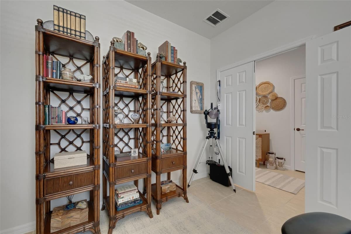 519 VIGO STREET — photo 32 of 81