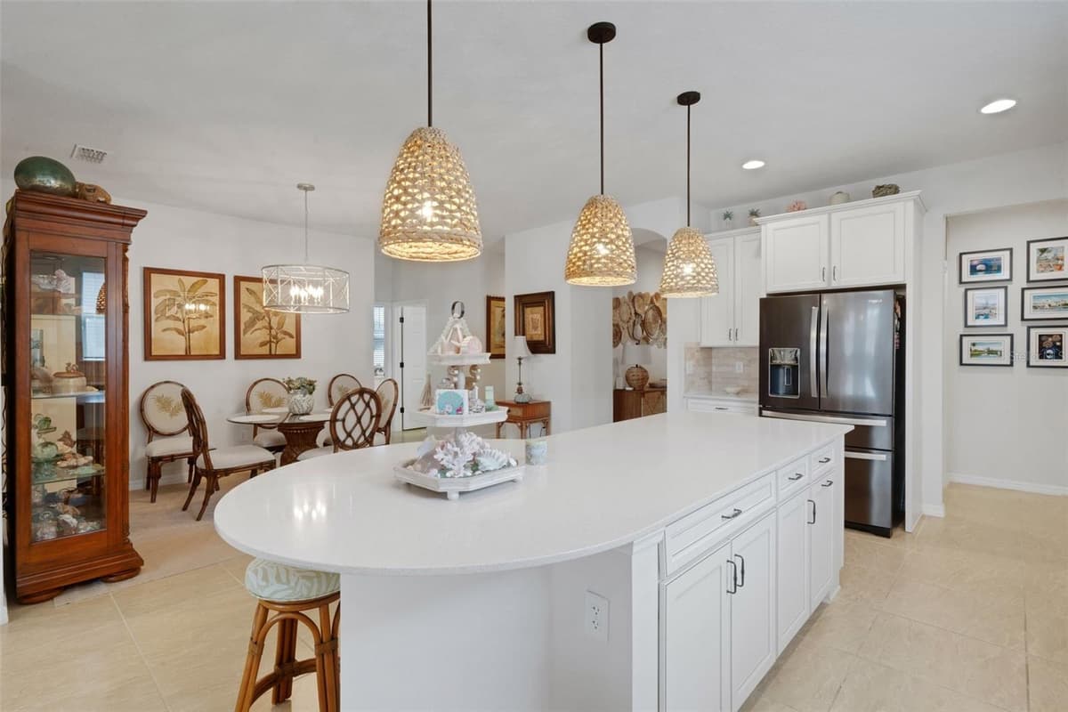 519 VIGO STREET — photo 20 of 81
