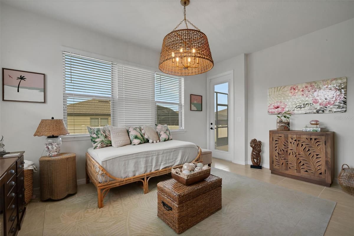 519 VIGO STREET — photo 16 of 81