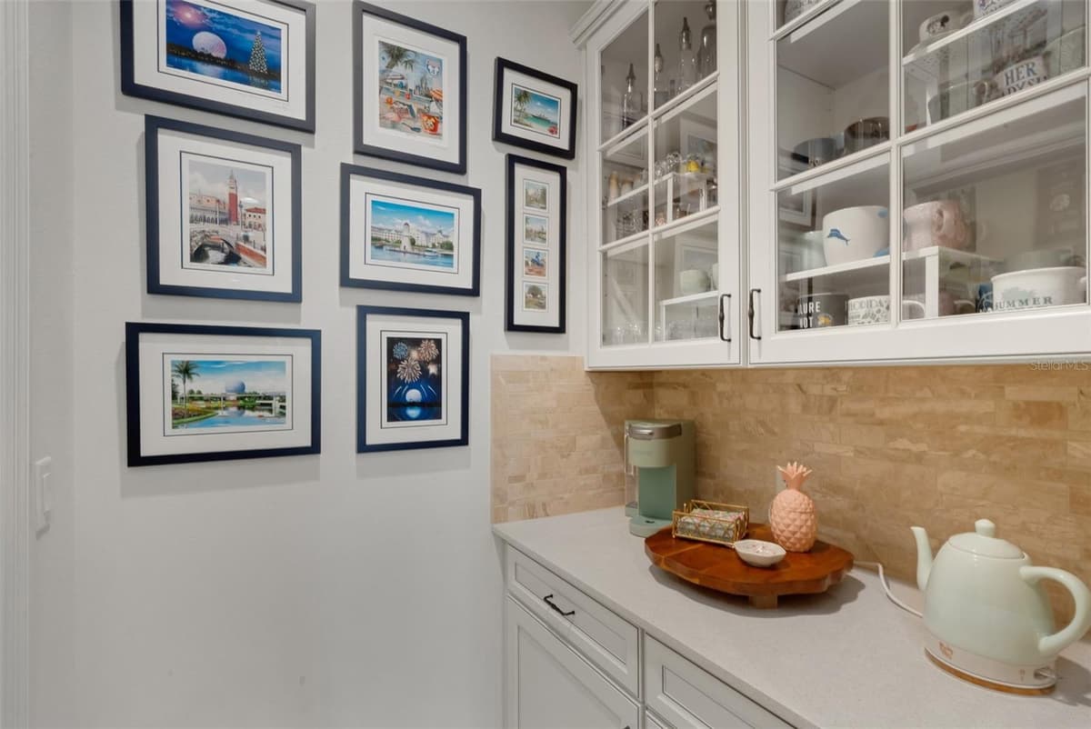 519 VIGO STREET — photo 26 of 81
