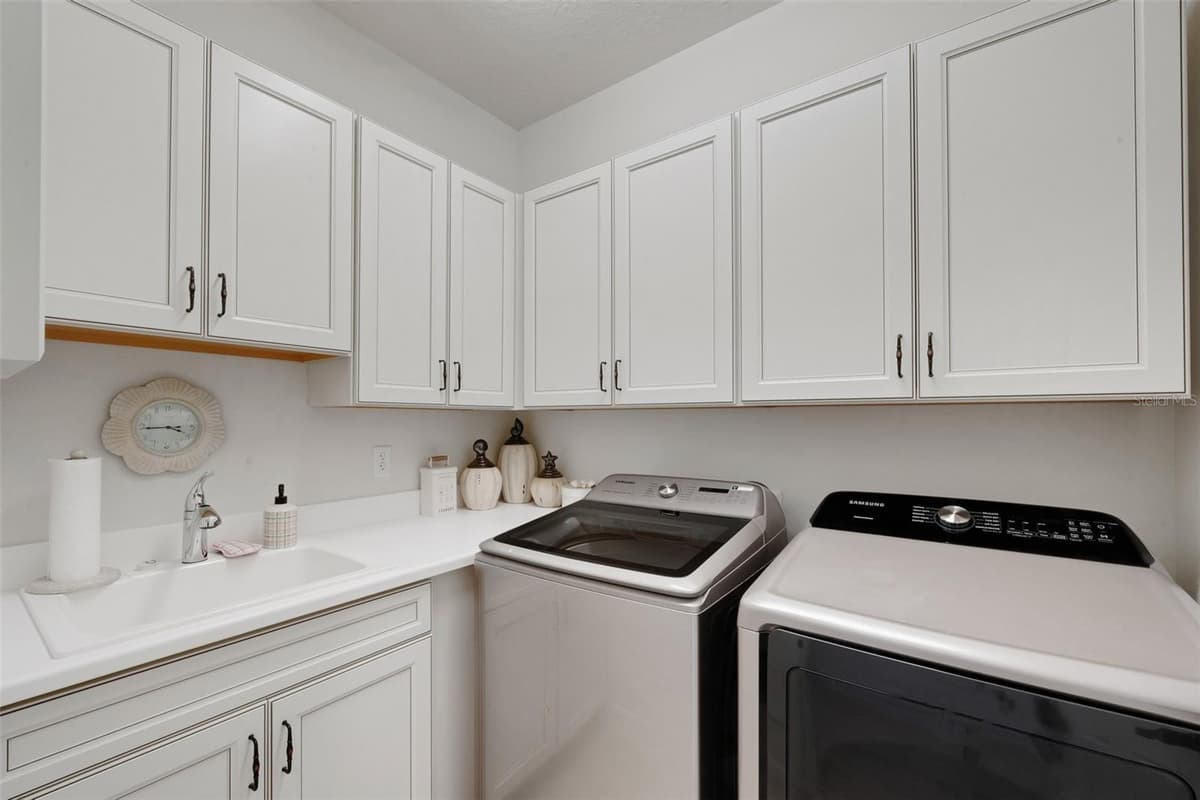 519 VIGO STREET — photo 46 of 81