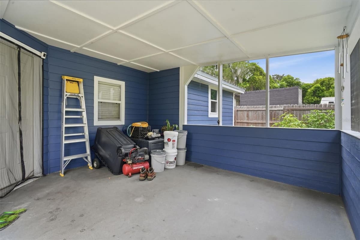 471 PINEGROVE STREET — photo 44 of 44