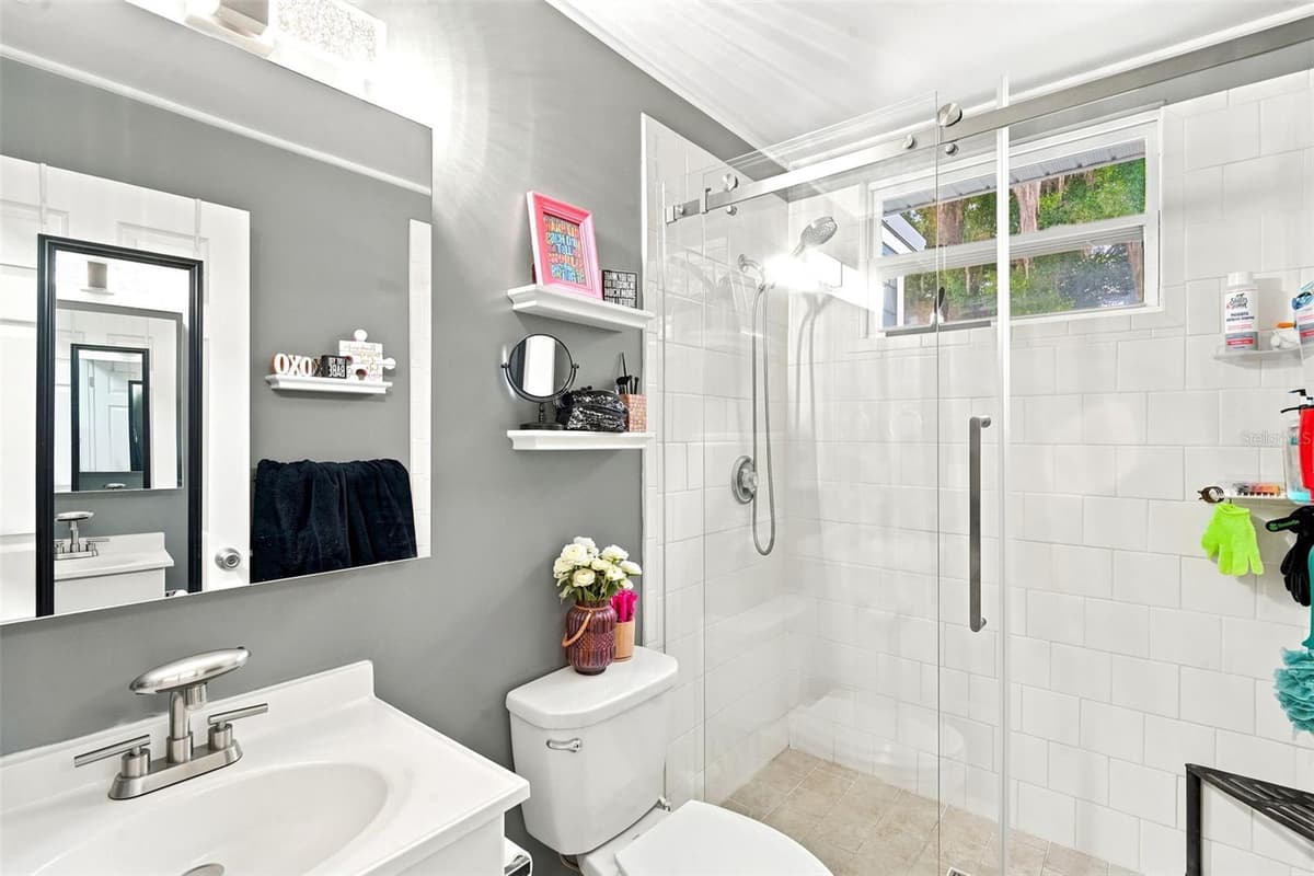 471 PINEGROVE STREET — photo 34 of 44