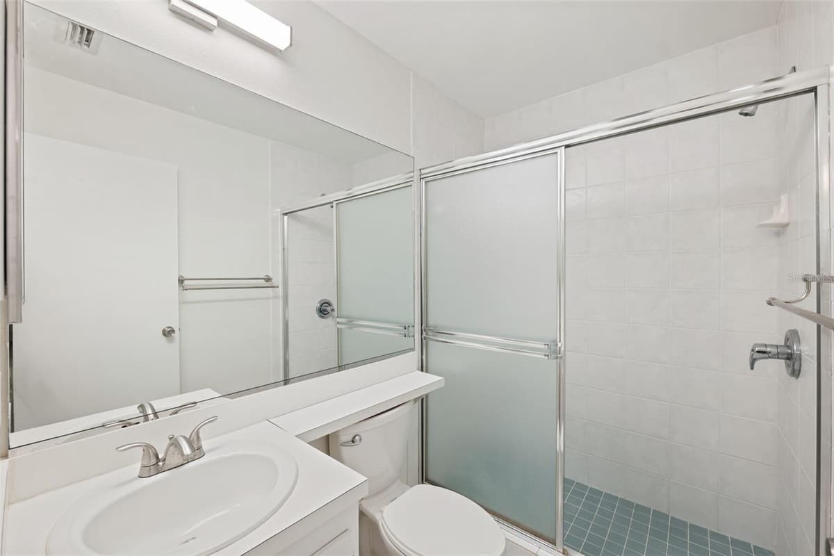 121 LINDSAY LANE — photo 20 of 81