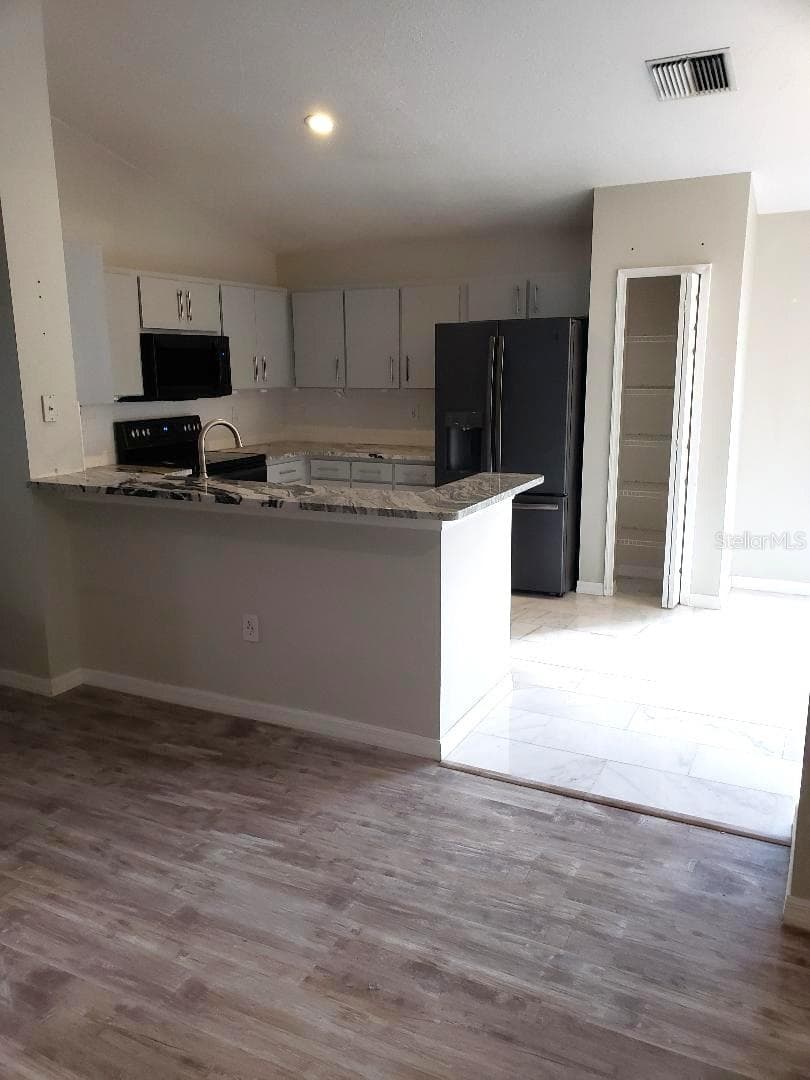 4808 LIMERICK DRIVE — photo 4 of 12