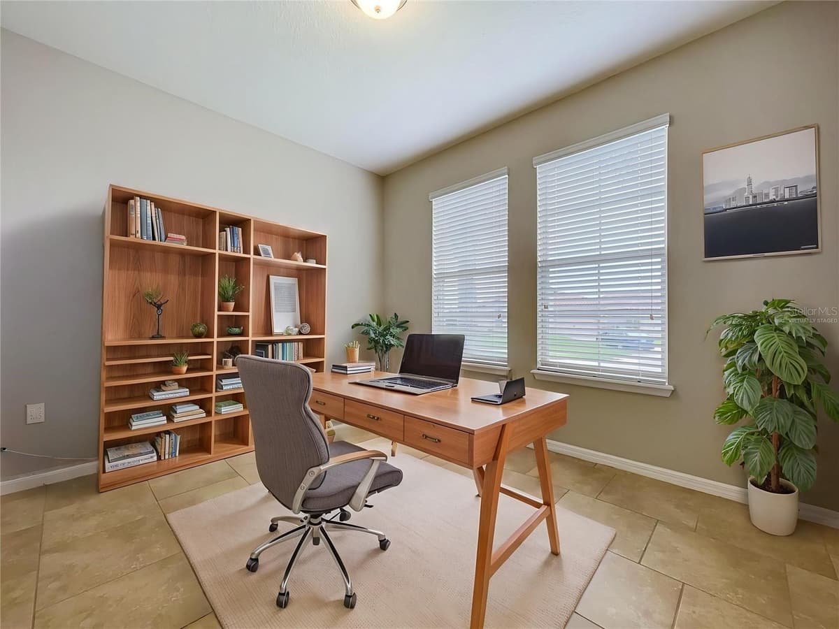 4125 PRIMA LAGO CIRCLE — photo 9 of 46