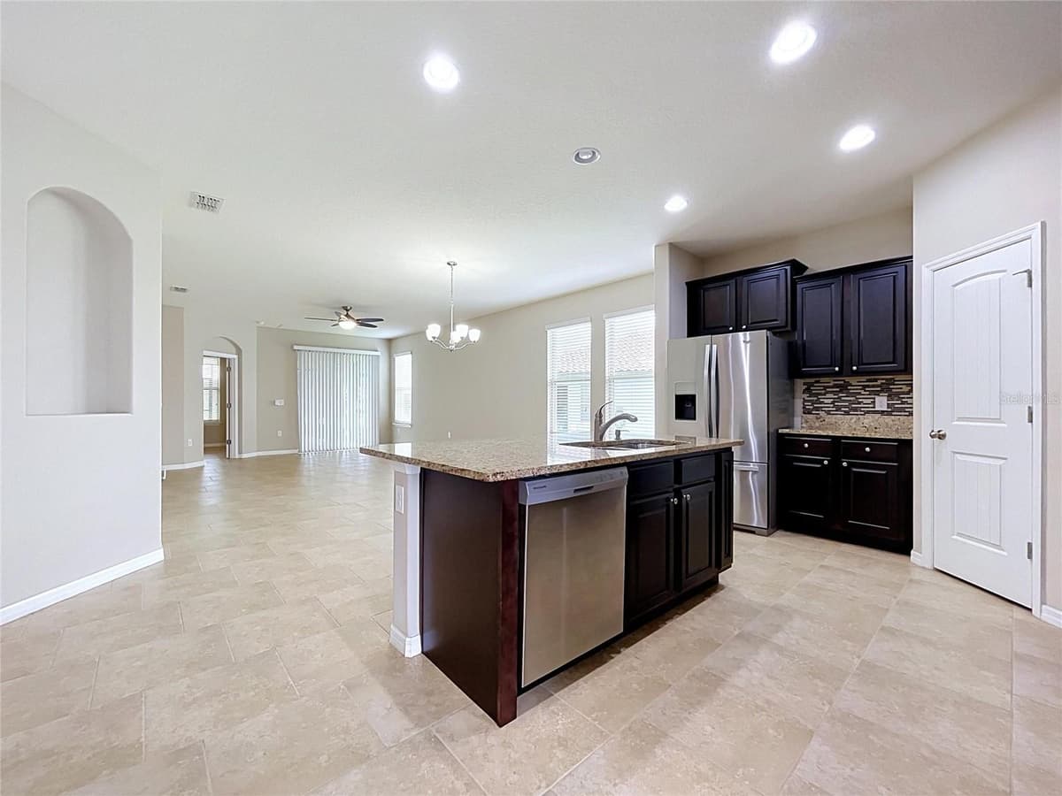 4125 PRIMA LAGO CIRCLE — photo 12 of 46
