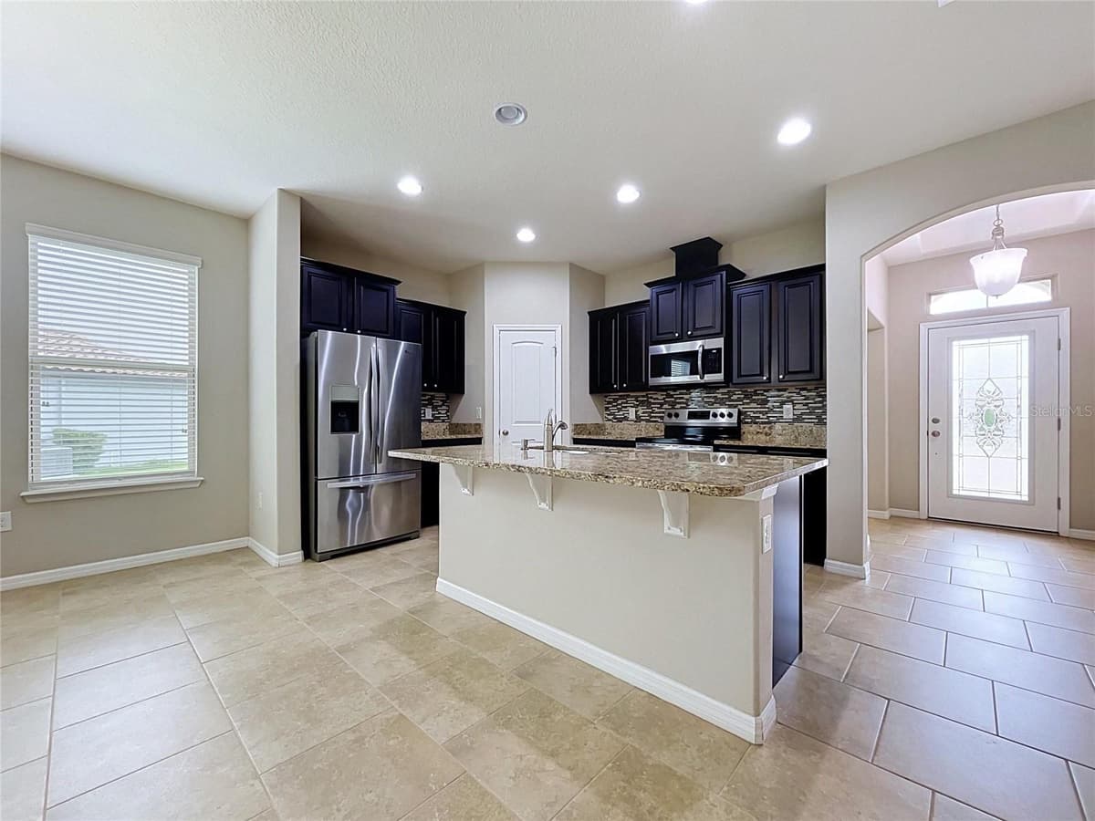 4125 PRIMA LAGO CIRCLE — photo 11 of 46