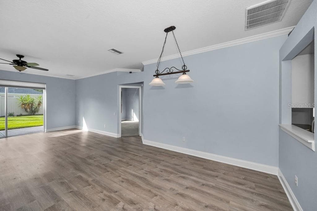18104 HAMDEN PARK WAY — photo 6 of 29