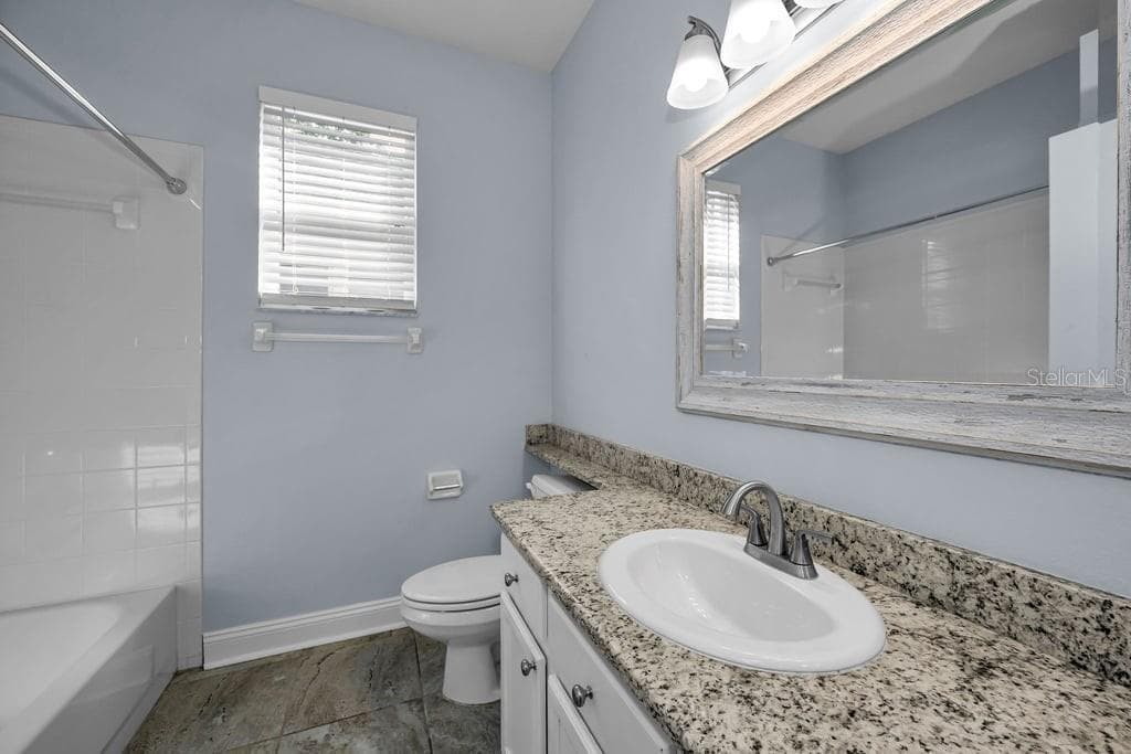 18104 HAMDEN PARK WAY — photo 22 of 29