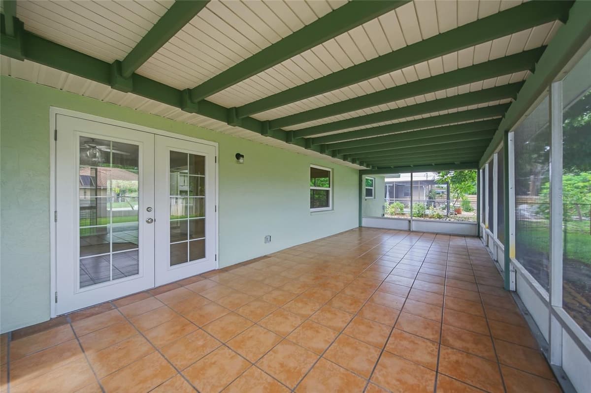 5608 4TH AVENUE — photo 34 of 47