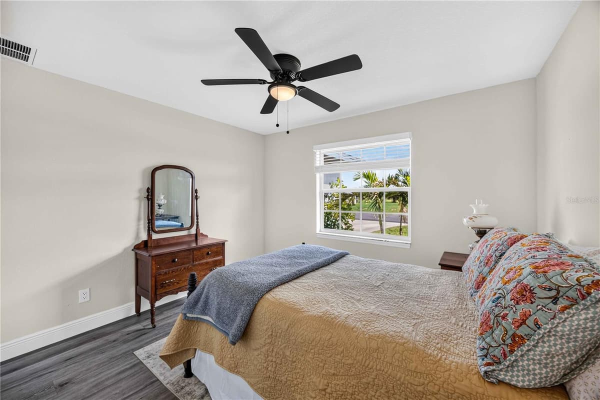 23 BUNKER PLACE — photo 18 of 39