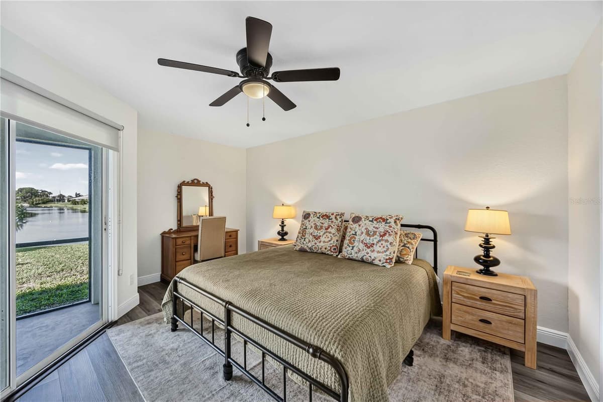 23 BUNKER PLACE — photo 14 of 39