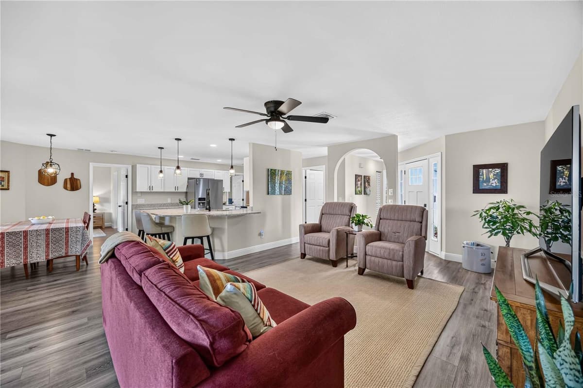 23 BUNKER PLACE — photo 5 of 39